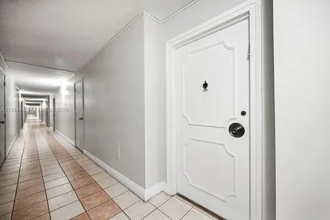 7135 Collins Avenue Miami Beach FL 33141