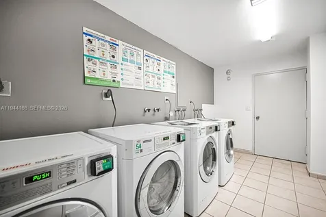7135 Collins Avenue Miami Beach FL 33141