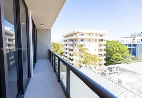 3034 Oak Avenue Coconut Grove FL 33133