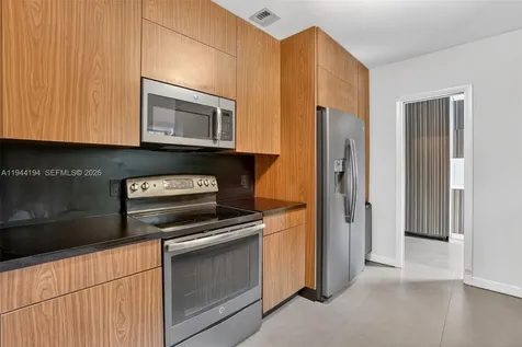 425 NE 114th Street Miami FL 33161