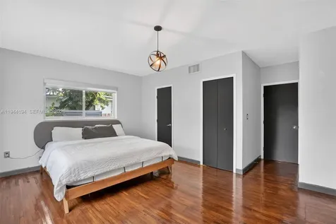 425 NE 114th Street Miami FL 33161