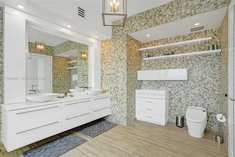 15901 Collins Avenue Sunny Isles Beach FL 33160