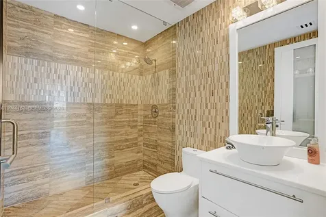 15901 Collins Avenue Sunny Isles Beach FL 33160