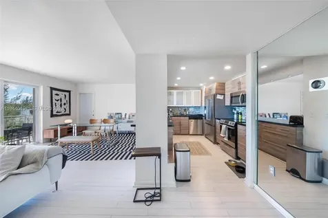 11111 Biscayne Boulevard Miami FL 33181