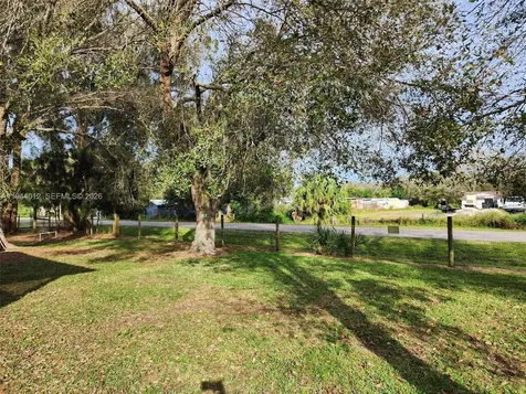 3565 NW 10th Avenue Okeechobee FL 34972