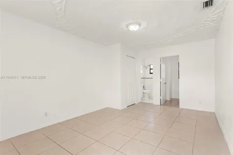 4120 SW 19th Street West Park FL 33023