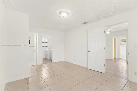 4120 SW 19th Street West Park FL 33023