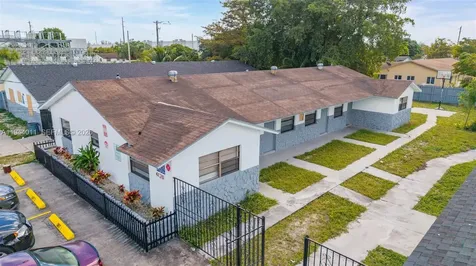 4120 SW 19th Street West Park FL 33023