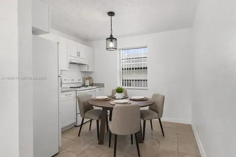 4120 SW 19th Street West Park FL 33023