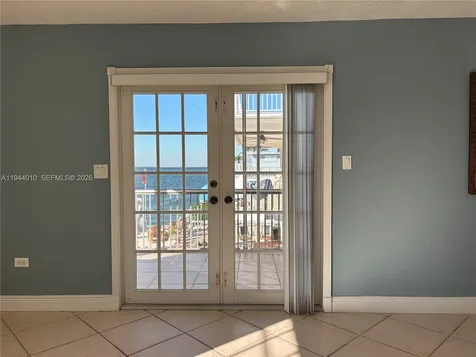 235 Anne Bonny Drive Key Largo FL 33037