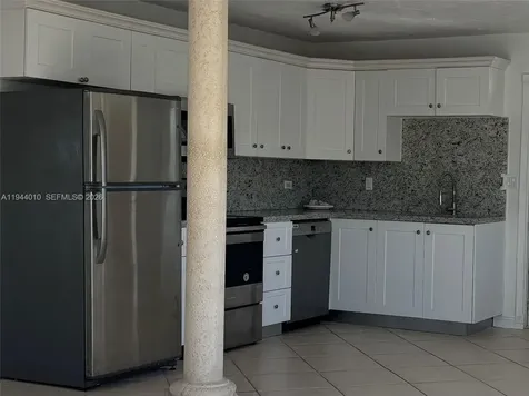 235 Anne Bonny Drive Key Largo FL 33037
