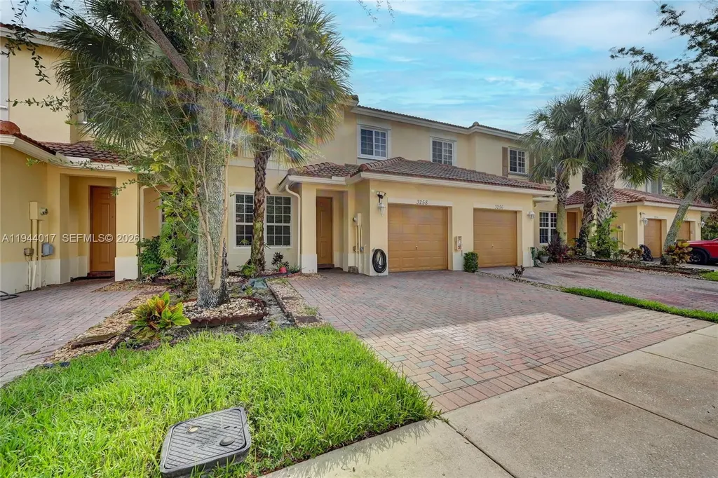 3258 NW 32nd Terrace Oakland Park FL 33309