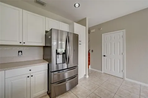 3258 NW 32nd Terrace Oakland Park FL 33309
