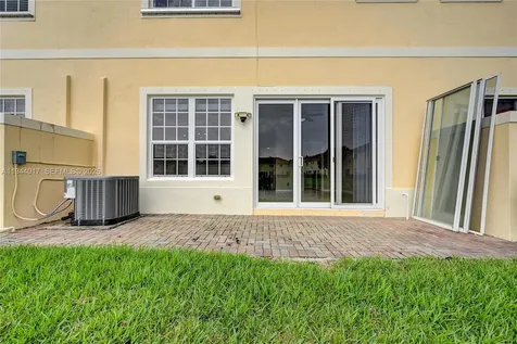3258 NW 32nd Terrace Oakland Park FL 33309