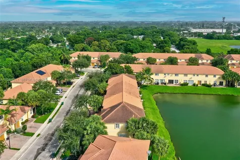3258 NW 32nd Terrace Oakland Park FL 33309