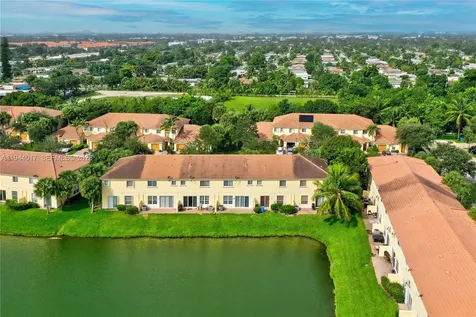 3258 NW 32nd Terrace Oakland Park FL 33309