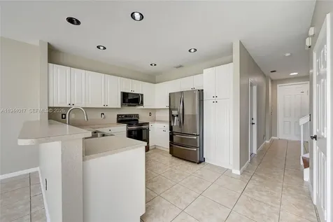 3258 NW 32nd Terrace Oakland Park FL 33309