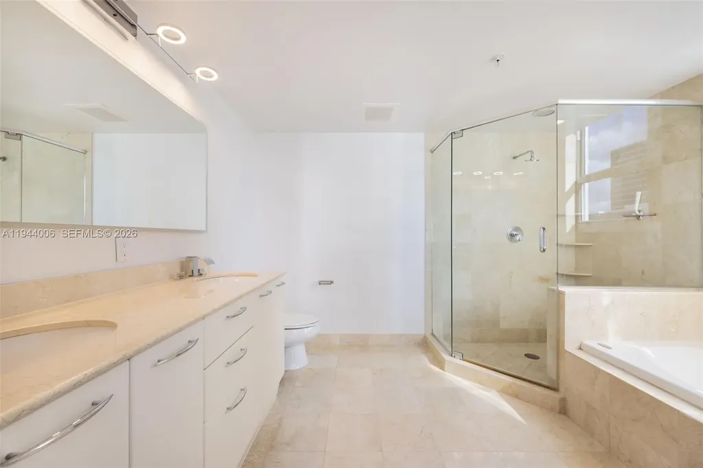 350 SE 2nd Street Fort Lauderdale FL 33301