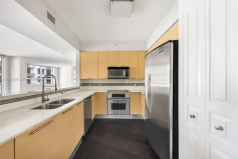 350 SE 2nd Street Fort Lauderdale FL 33301