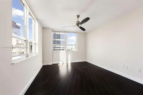 350 SE 2nd Street Fort Lauderdale FL 33301