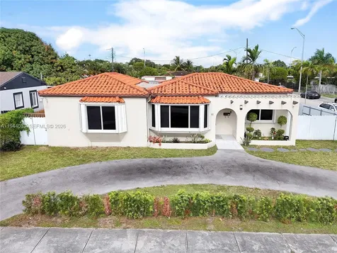 591 SE 5th Street Hialeah FL 33010