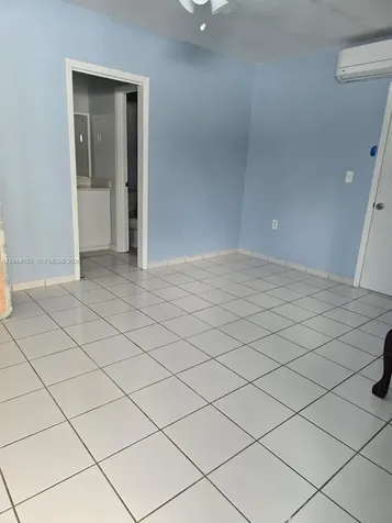 591 SE 5th Street Hialeah FL 33010