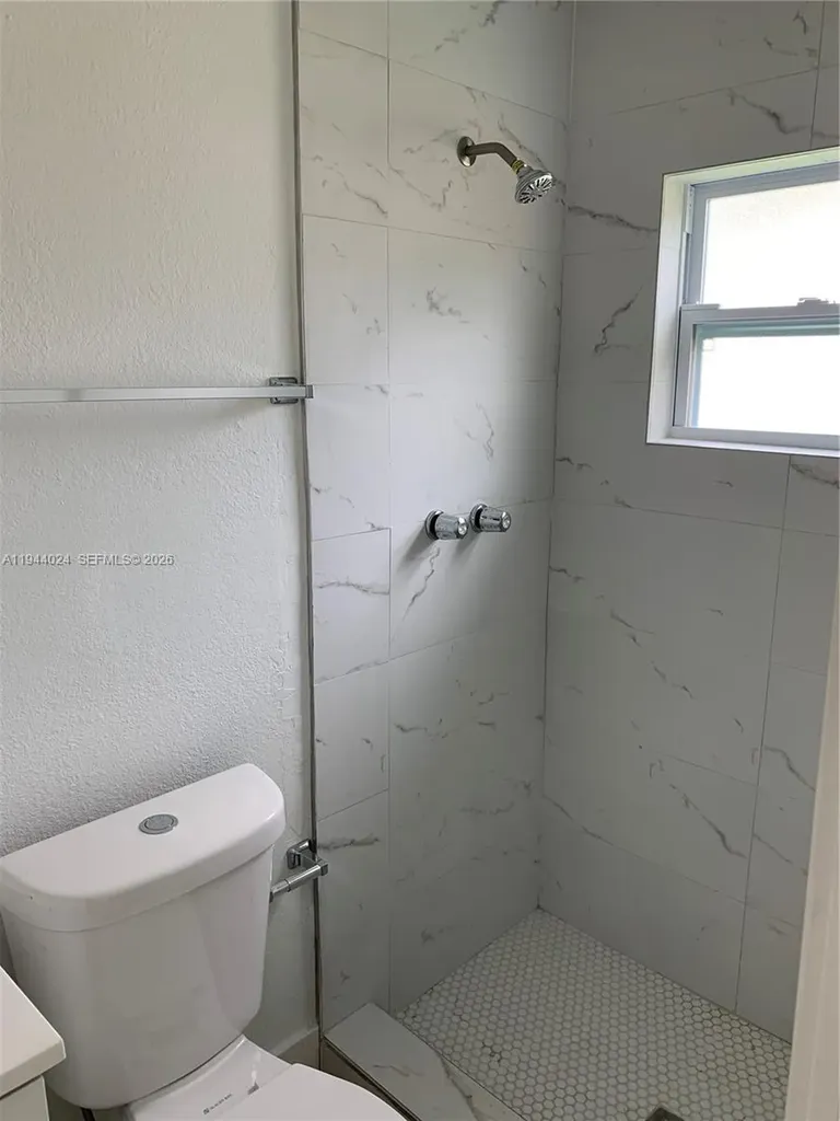 6740 Park Street Hollywood FL 33024