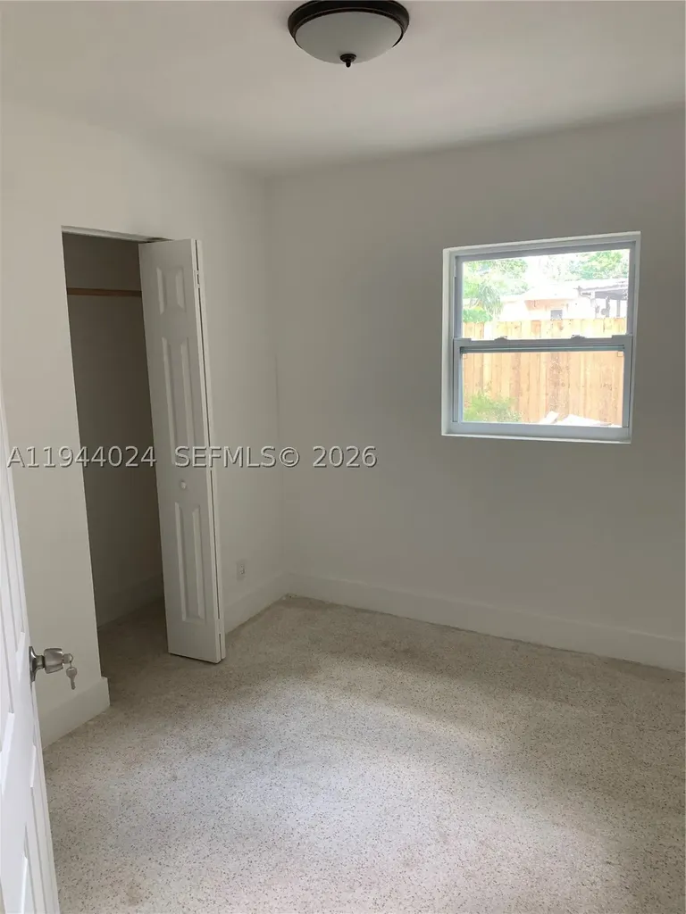 6740 Park Street Hollywood FL 33024