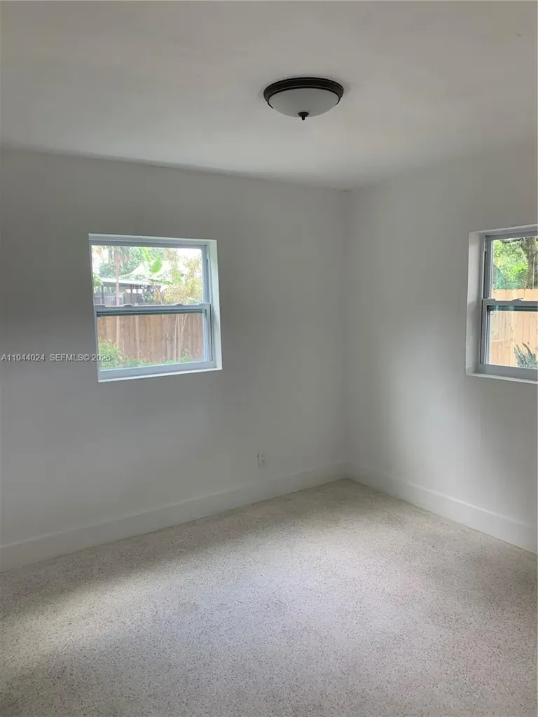 6740 Park Street Hollywood FL 33024