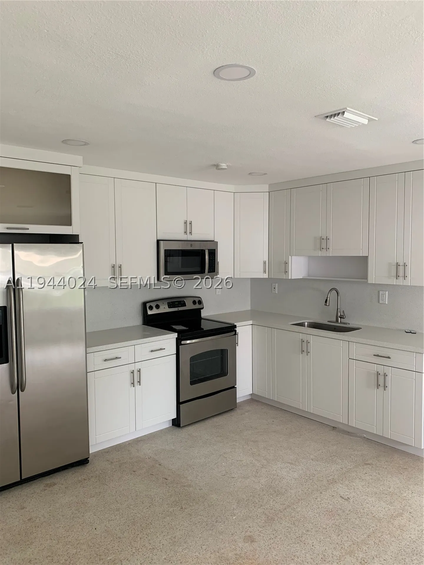 6740 Park Street Hollywood FL 33024