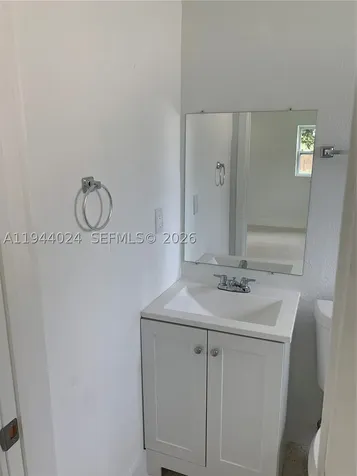 6740 Park Street Hollywood FL 33024