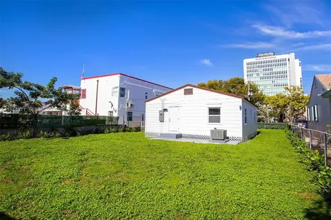 2620 SW 9th Street Miami FL 33135