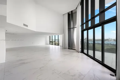 1000 Biscayne Boulevard Miami FL 33132