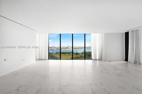 1000 Biscayne Boulevard Miami FL 33132