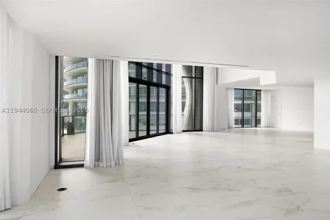 1000 Biscayne Boulevard Miami FL 33132