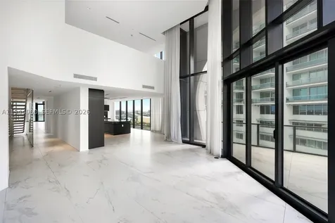 1000 Biscayne Boulevard Miami FL 33132