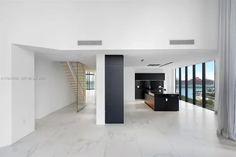 1000 Biscayne Boulevard Miami FL 33132