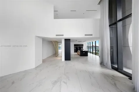 1000 Biscayne Boulevard Miami FL 33132