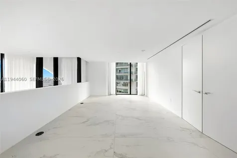 1000 Biscayne Boulevard Miami FL 33132