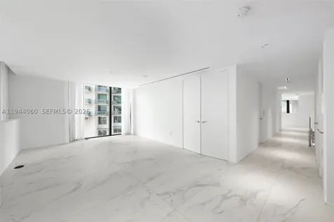 1000 Biscayne Boulevard Miami FL 33132