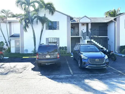 1044 S Independence Drive Homestead FL 33034
