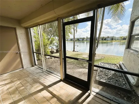 1044 S Independence Drive Homestead FL 33034