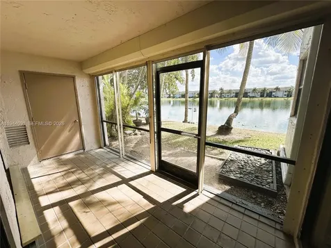 1044 S Independence Drive Homestead FL 33034