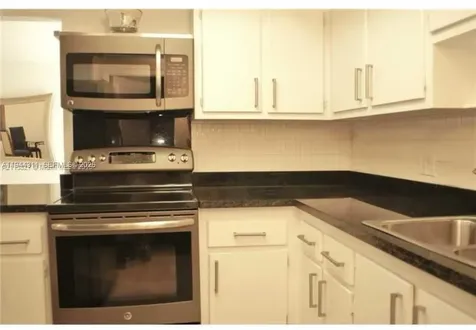 2451 SW 82nd Avenue Davie FL 33324