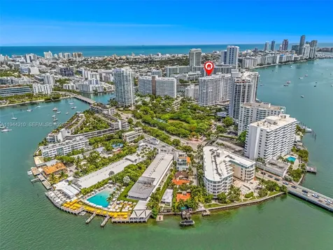 11 Island Avenue Miami Beach FL 33139