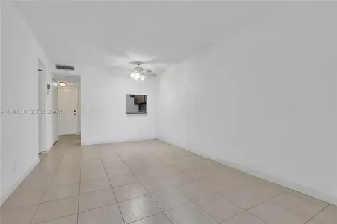 3180 Holiday Springs Boulevard Margate FL 33063