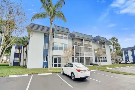 3180 Holiday Springs Boulevard Margate FL 33063