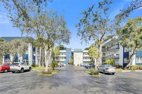 3180 Holiday Springs Boulevard Margate FL 33063