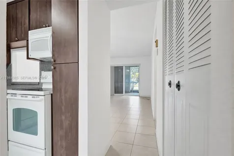 3180 Holiday Springs Boulevard Margate FL 33063