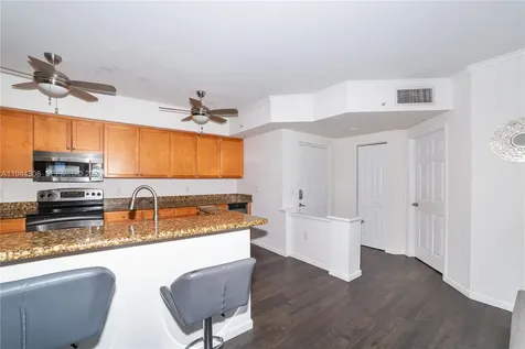 17150 N Bay Road Sunny Isles Beach FL 33160